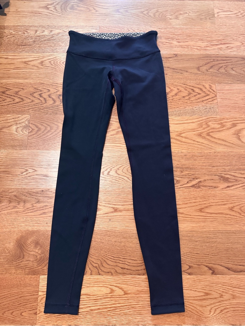 Lululemon Black and Purple Leggings